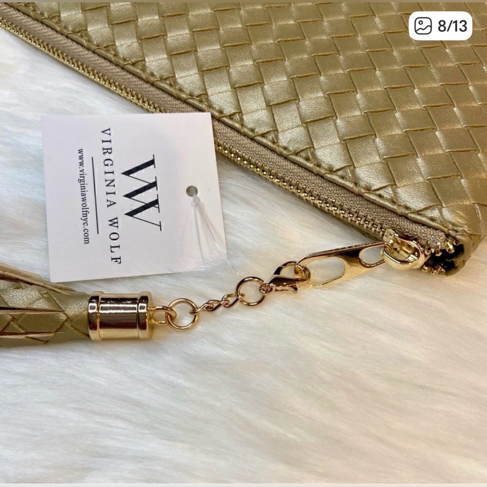 Chic and classy Virginia Wolf gold woven clutch - Picture 8 of 12